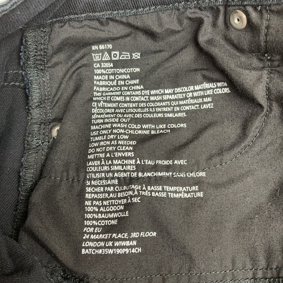 BDG High Rise Dree Cheeky Floral Embroidered Shorts Size 28w - Picture 9 of 14